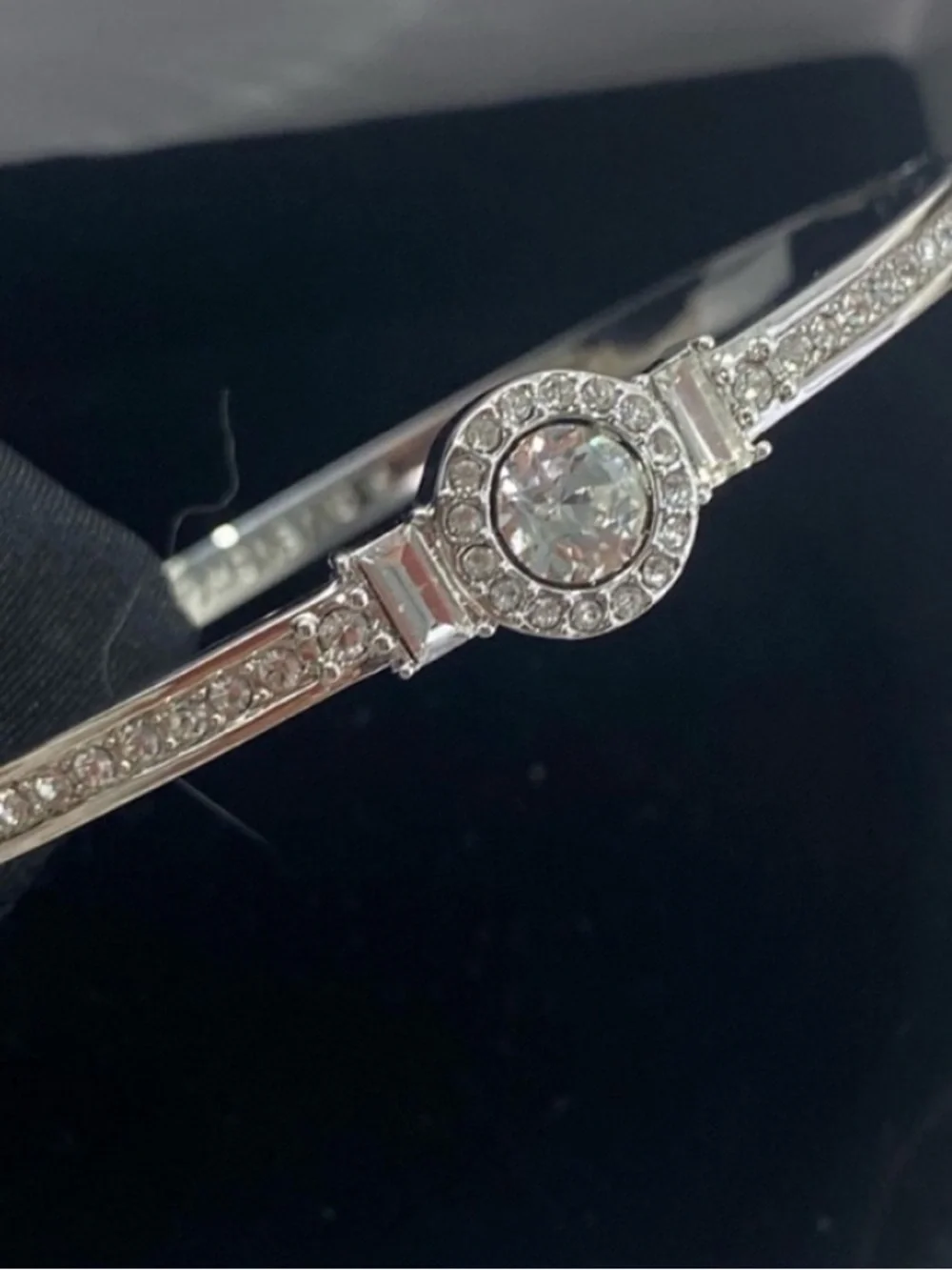 Givenchy bracelet - Picture 2 of 11